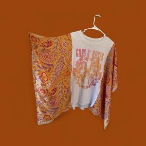 Upcycled Women’s Graphic Tee with Flowy Paisley Sleeves